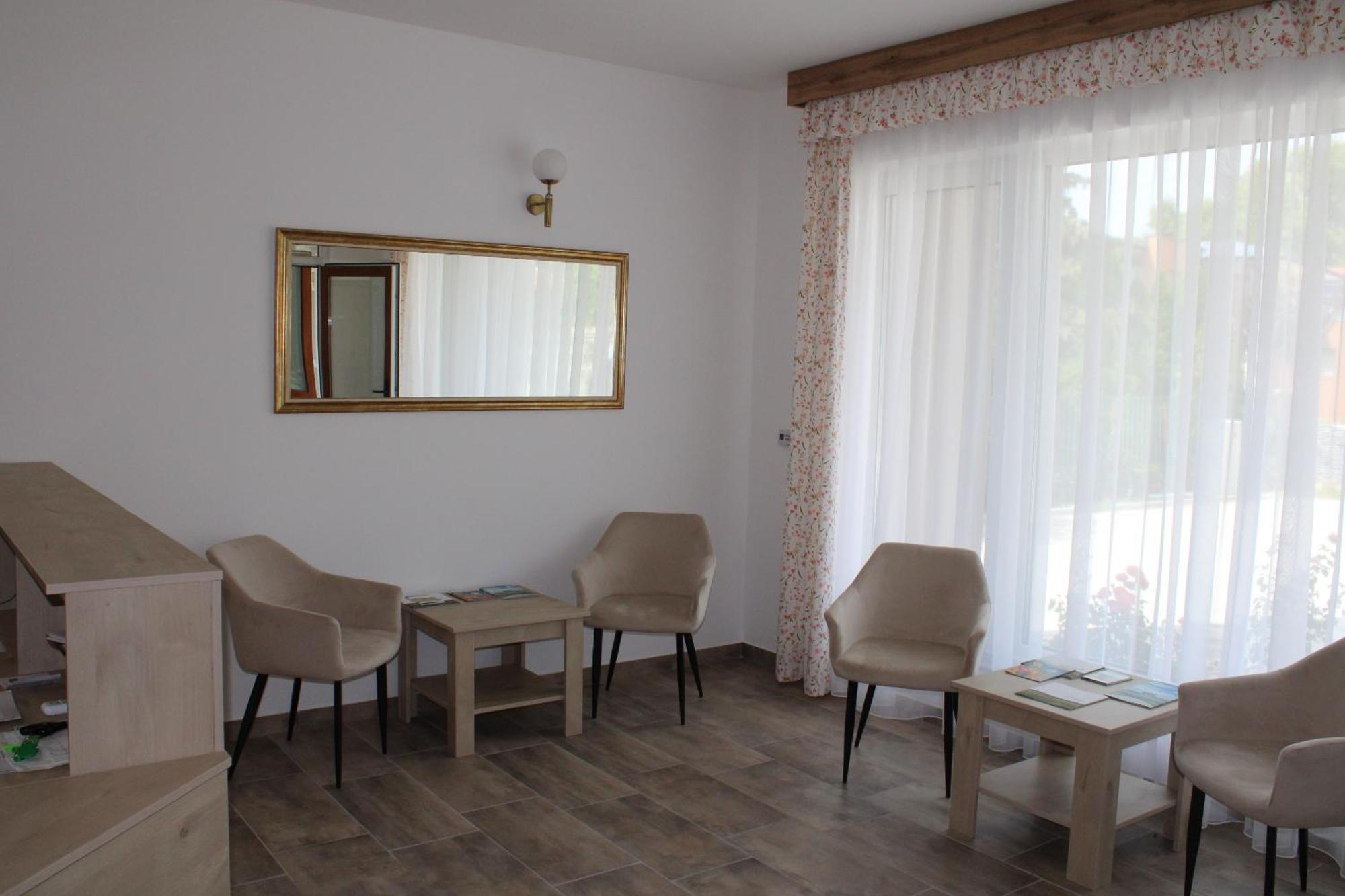 Mara Apartman Buek ภายนอก รูปภาพ